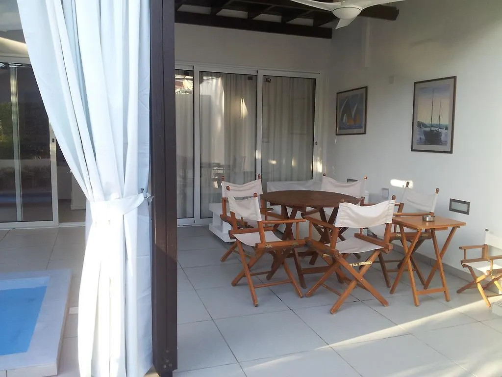 Yialos Holiday Apartments Periwolia 0*,  Cypr