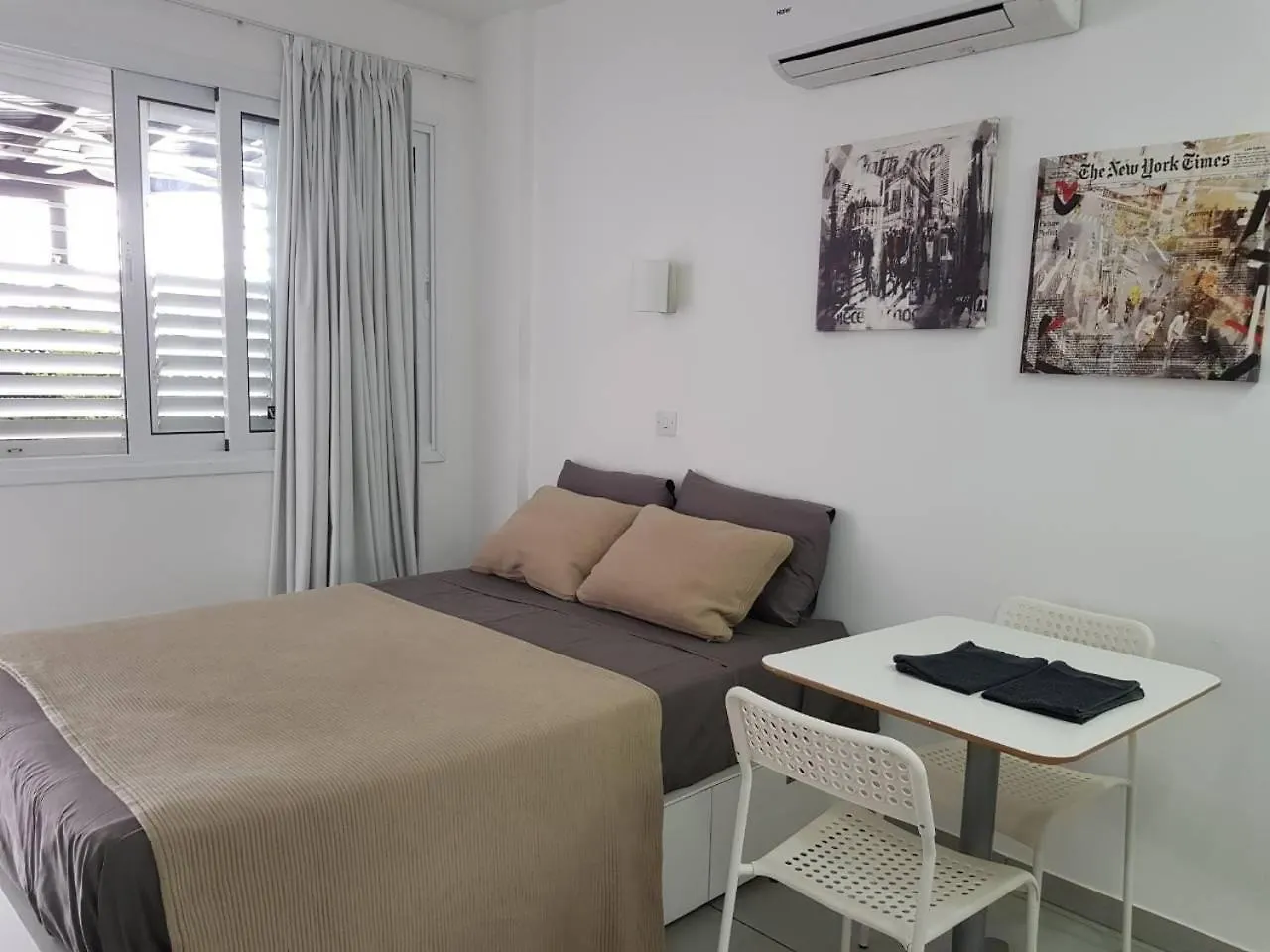Yialos Luxury Apartments Perivolia